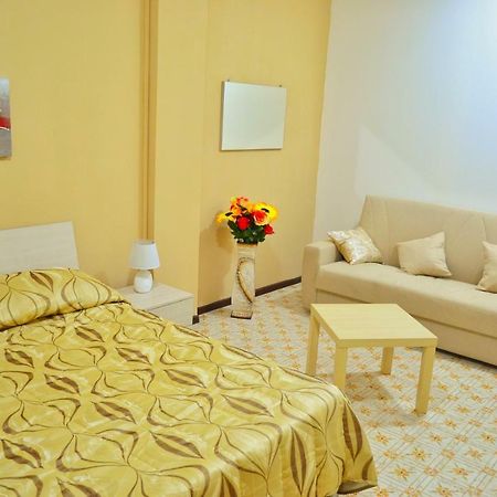 B&B Lungomare CTA Exterior foto